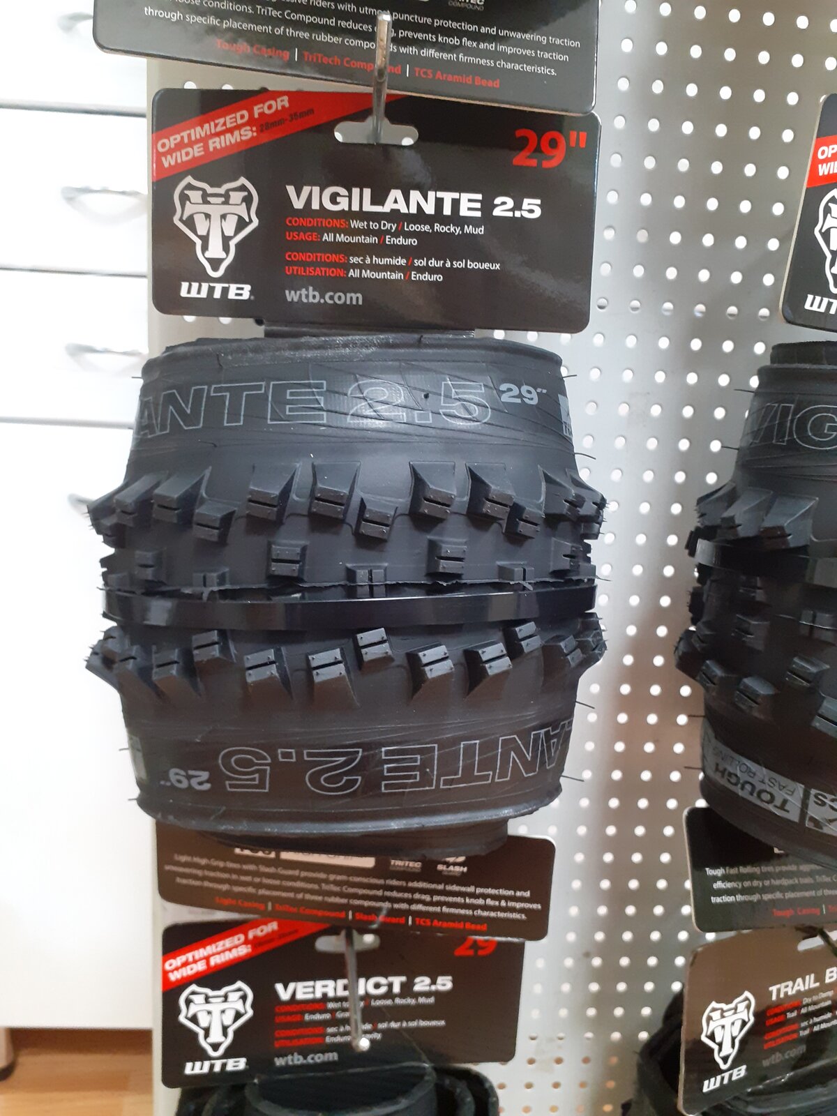 WTB Vigilante 2.5x29" TCS Light SlashGuard TriTec HGT